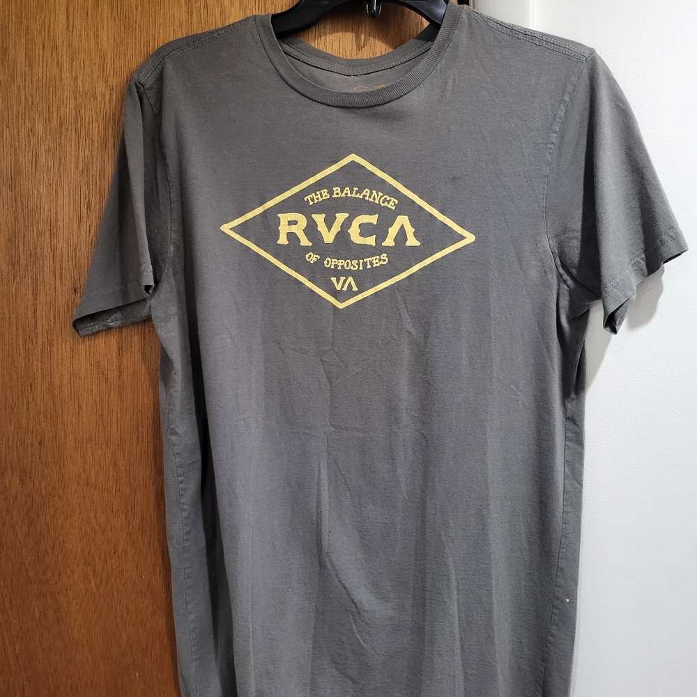 Grey T shirt